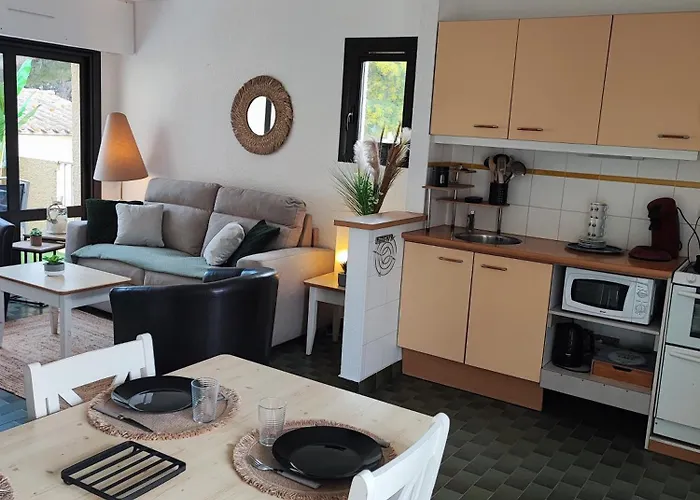 Odalys Saint Loup Climatise 아파트